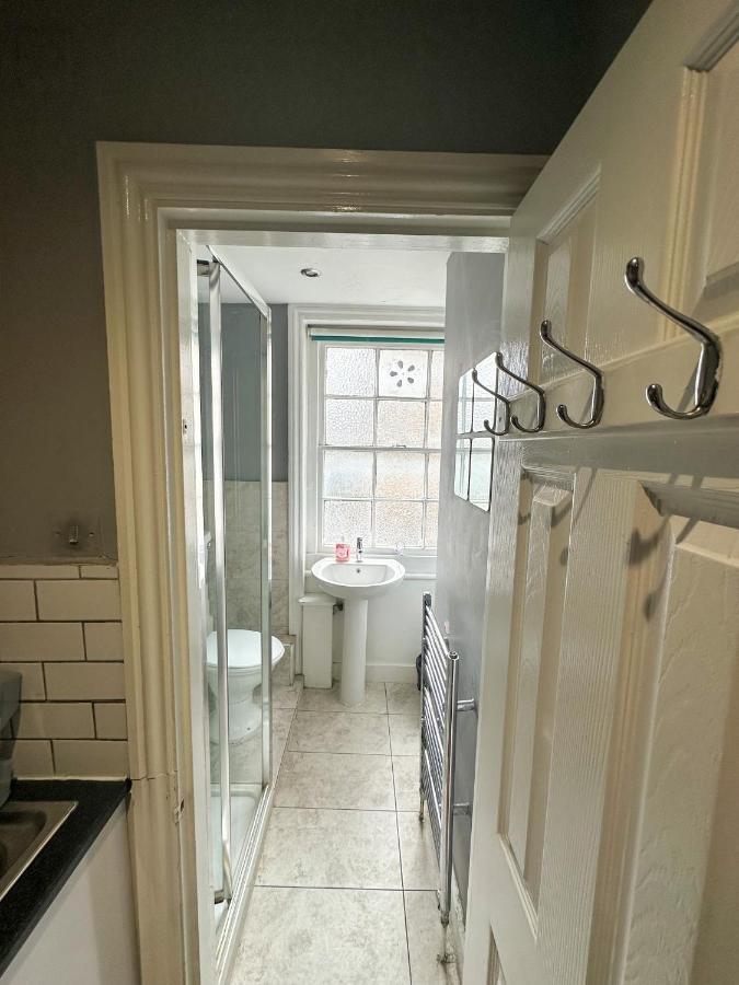 Number 27 Guesthouse Londra Dış mekan fotoğraf