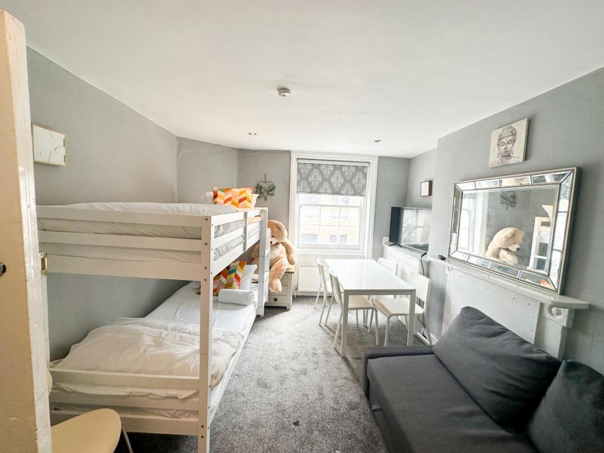 Number 27 Guesthouse Londra Dış mekan fotoğraf