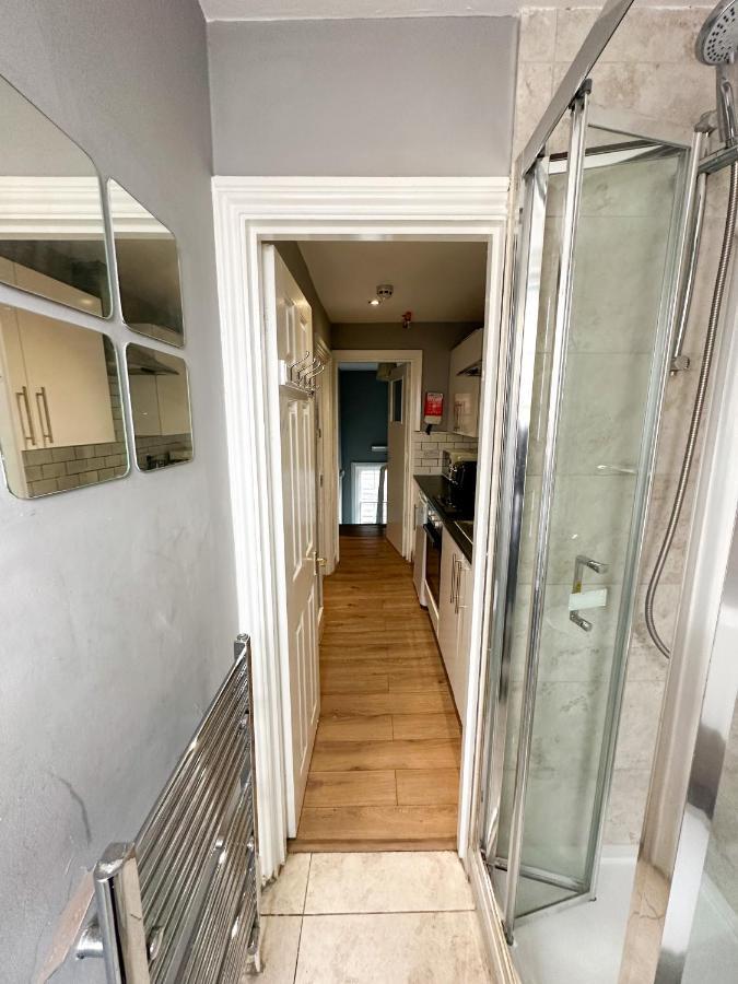 Number 27 Guesthouse Londra Dış mekan fotoğraf